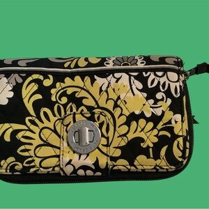 Vera Bradley Black and Yellow Floral Women's Clutch. Lots of card slots, NEW